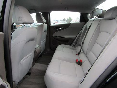 Used 2019 Chevrolet Malibu LS w/ Driver Confidence Package image 15