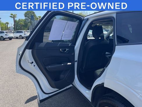 Certified 2025 Volvo XC60 B5 Plus AWD/4WD image 15