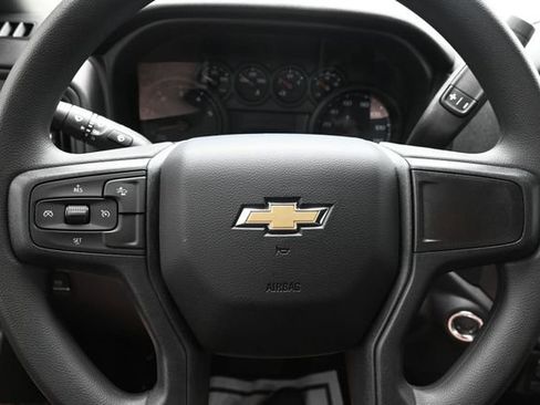 New 2026 Chevrolet Silverado 2500 Custom w/ Custom Value Package AWD/4WD image 36