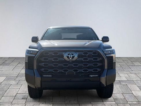 Used 2022 Toyota Tundra Platinum image 2