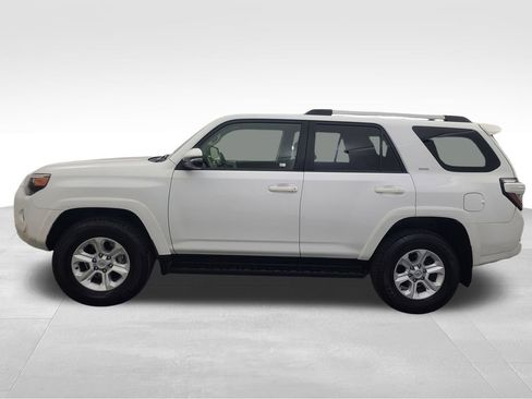 Used 2024 Toyota 4Runner SR5 Premium image 8