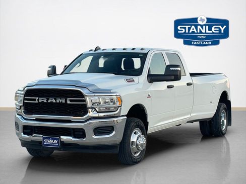 Used 2024 RAM 3500 Tradesman w/ Chrome Appearance Group AWD/4WD image 3