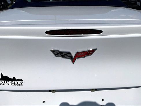 Used 2013 Chevrolet Corvette 427 w/ 1SC Preferred Equipment Group RWD image 24