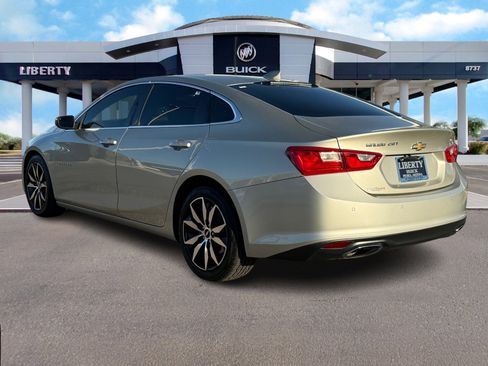 Used 2016 Chevrolet Malibu LT image 6