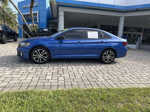 Used 2024 Volkswagen Jetta Sport FWD image 31