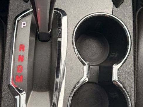Used 2014 GMC Terrain SLT w/ Safety Package AWD/4WD image 16
