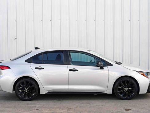 Used 2022 Toyota Corolla SE image 44