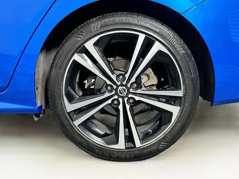 Used 2021 Nissan Sentra SR image 11