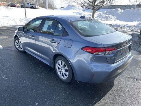 Used 2024 Toyota Corolla LE image 12