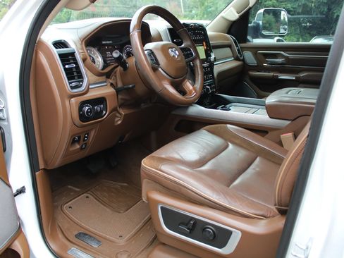 Used 2021 RAM 1500 Limited AWD/4WD image 21