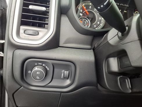 Used 2024 RAM 2500 Big Horn w/ Bed Utility Group AWD/4WD image 19