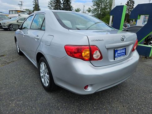 Used 2009 Toyota Corolla LE FWD image 3