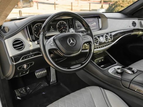 Used 2016 Mercedes-Benz S 550 Sedan image 12