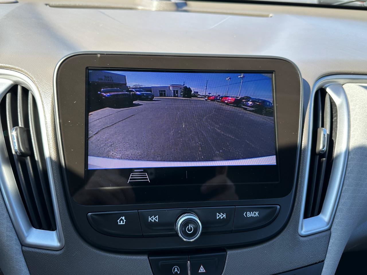 Used 2020 Chevrolet Malibu LS w/ Driver Confidence Package II FWD image 58