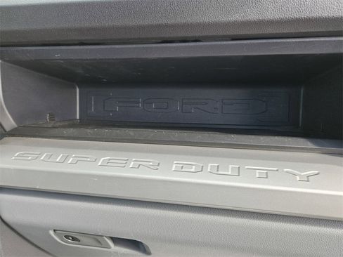 Used 2024 Ford F250 XL w/ Snow Plow Prep Package image 35