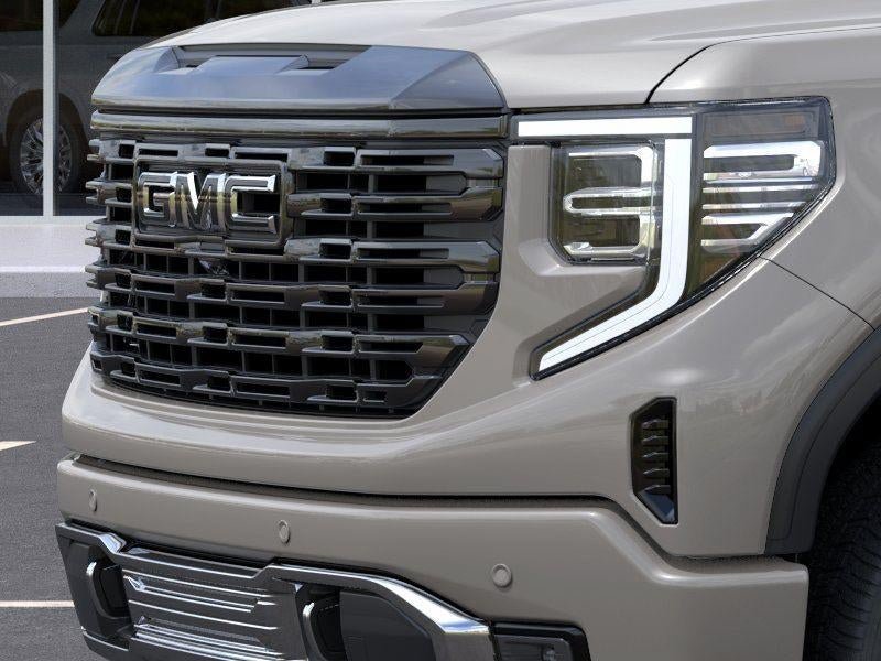 New 2026 GMC Sierra 1500 Denali Ultimate w/ LPO, Black Badging Package AWD/4WD image 13