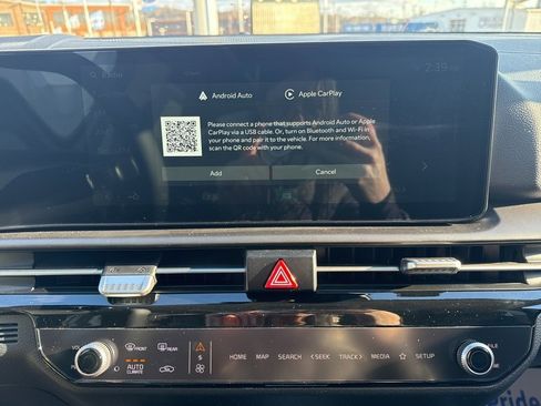 New 2026 Kia Sportage EX image 36