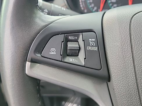 Used 2020 Chevrolet Trax LT w/ Driver Confidence Package image 25