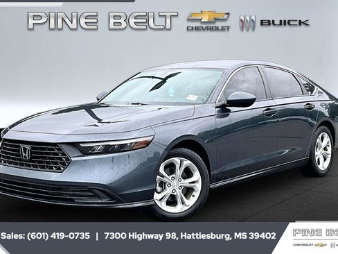 Used 2023 Honda Accord LX image 10