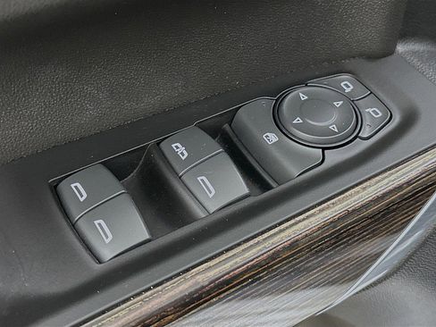 Used 2022 GMC Sierra 1500 Elevation w/ LPO, Elevation Black Package image 17