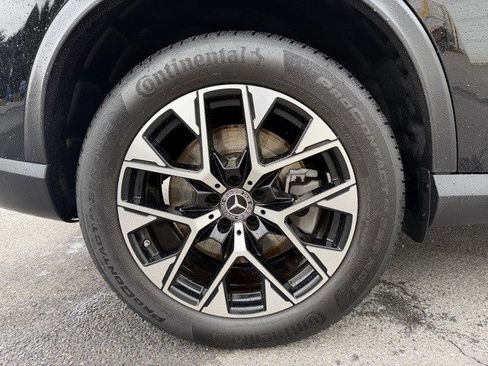 Used 2025 Mercedes-Benz GLC 350e 4MATIC image 22