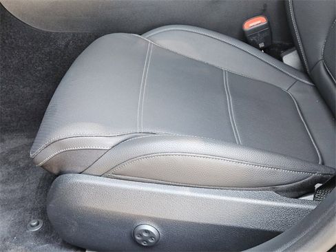 Certified 2024 Mercedes-Benz C 300 Sedan image 23