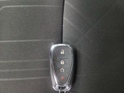 Used 2020 Chevrolet Trax LT w/ Driver Confidence Package image 32