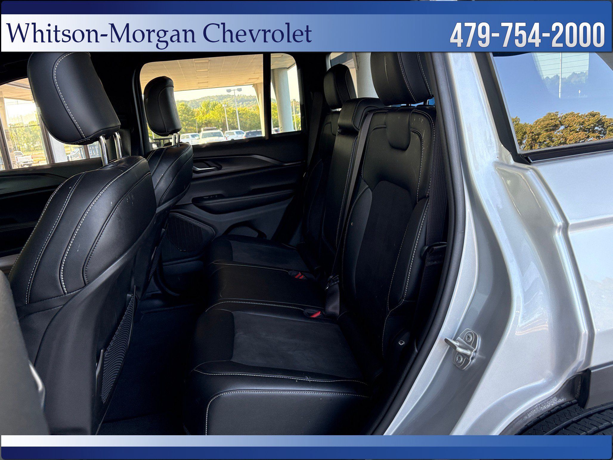 Used 2023 Jeep Grand Cherokee Altitude AWD/4WD image 35