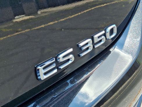 Used 2024 Lexus ES 350 w/ Accessory Package (Z1) FWD image 24