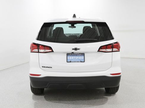 Certified 2024 Chevrolet Equinox LS w/ Sport Edition image 18