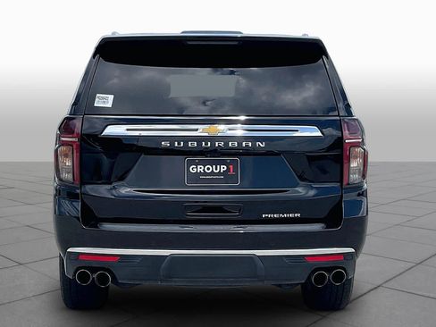 Used 2023 Chevrolet Suburban Premier AWD/4WD image 5