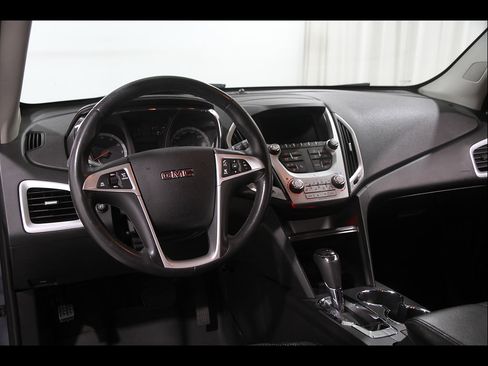 Used 2017 GMC Terrain SLE w/ Convenience Package AWD/4WD image 6