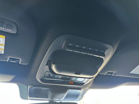 New 2026 Ford F250 Platinum image 81