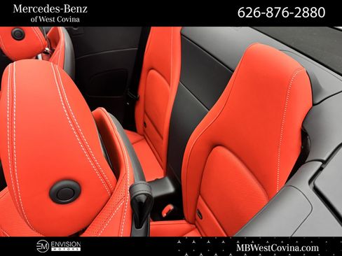 Used 2024 Mercedes-Benz SL 55 AMG 4MATIC image 29