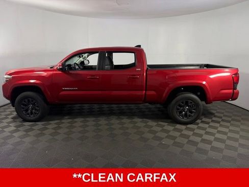 Used 2022 Toyota Tacoma SR5 w/ Technology Package RWD image 5