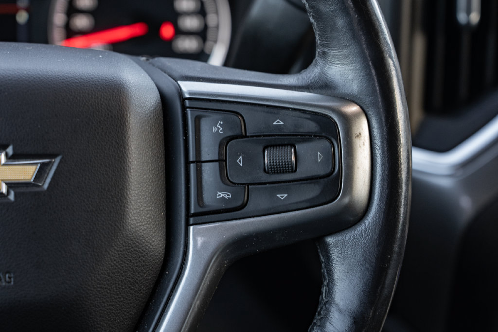 Used 2019 Chevrolet Silverado 1500 LT w/ True North Edition AWD/4WD image 16