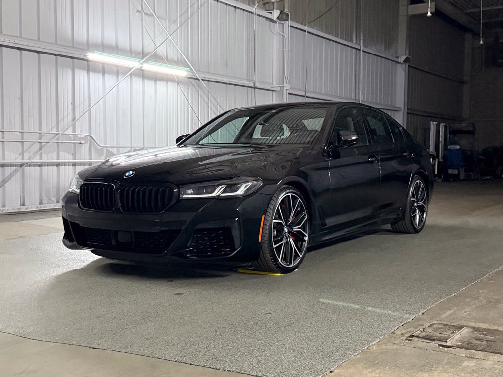 Used 2023 BMW M550i xDrive w/ Executive Package AWD/4WD image 1