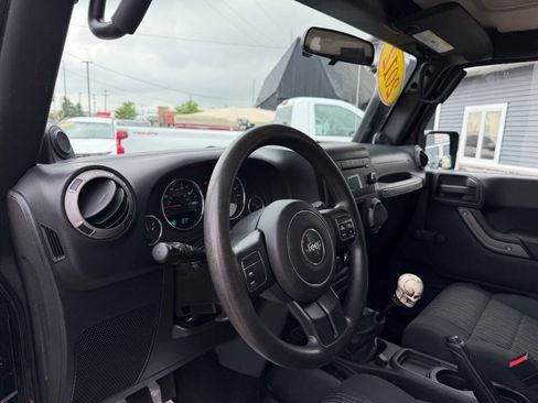 Used 2012 Jeep Wrangler Sport AWD/4WD image 15