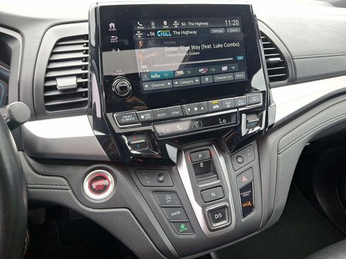 Used 2023 Honda Odyssey Sport image 14