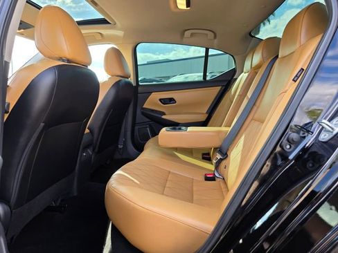 Used 2024 Nissan Sentra SV w/ SV Premium Package image 16