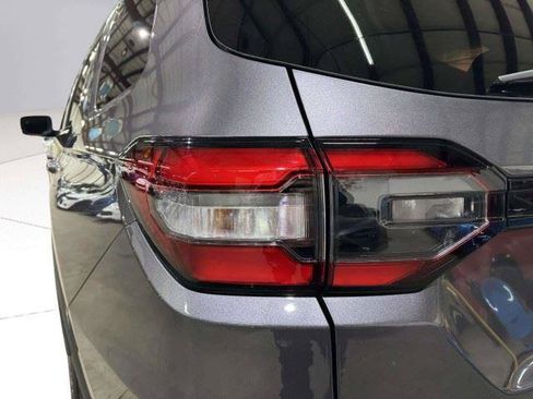 Used 2025 Honda Pilot EX-L image 13