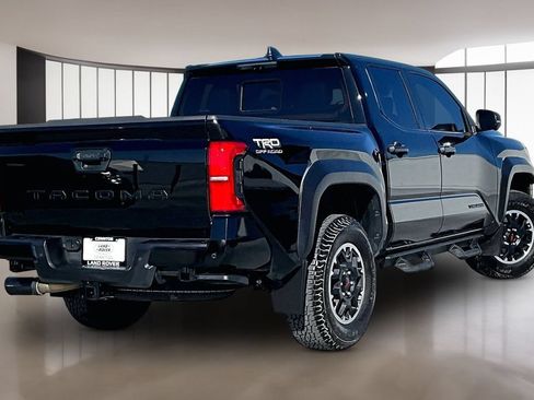 Used 2024 Toyota Tacoma TRD Off-Road w/ TRD Off Road Premium Package AWD/4WD image 6