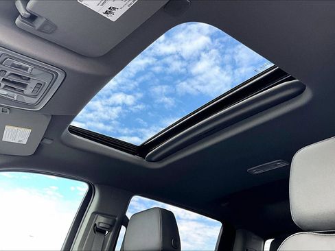 New 2026 GMC Sierra 1500 Elevation w/ Elevation Premium Package image 16