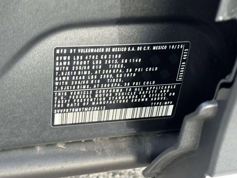 New 2026 Volkswagen Tiguan SE image 16