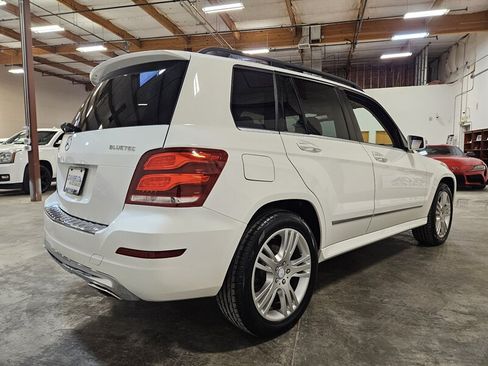 Used 2015 Mercedes-Benz GLK 250 BlueTEC 4MATIC image 7