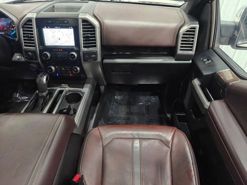 Used 2016 Ford F150 Platinum w/ Equipment Group 701A Luxury image 39