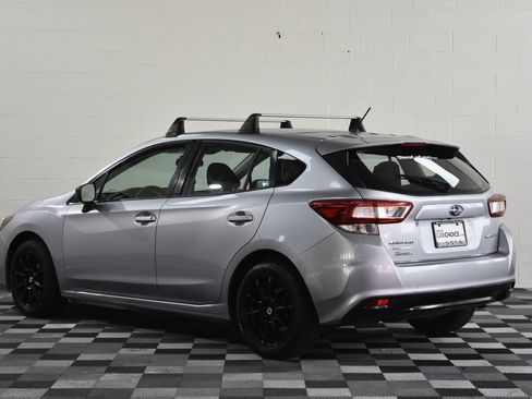 Used 2018 Subaru Impreza 2.0i image 3