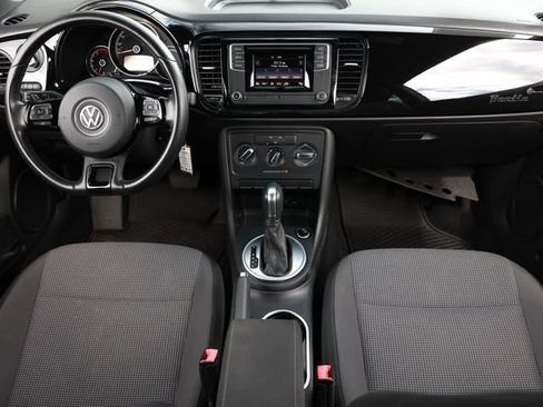 Used 2019 Volkswagen Beetle 2.0T S FWD image 2