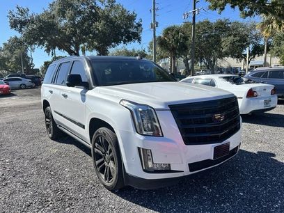 Used 2017 Cadillac Escalade Platinum