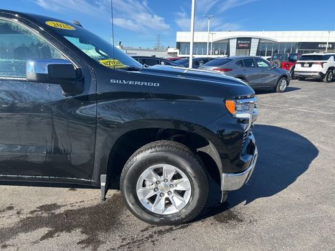 Used 2025 Chevrolet Silverado 1500 LT image 10